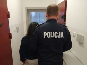 zatrzymany w asyście policjanta